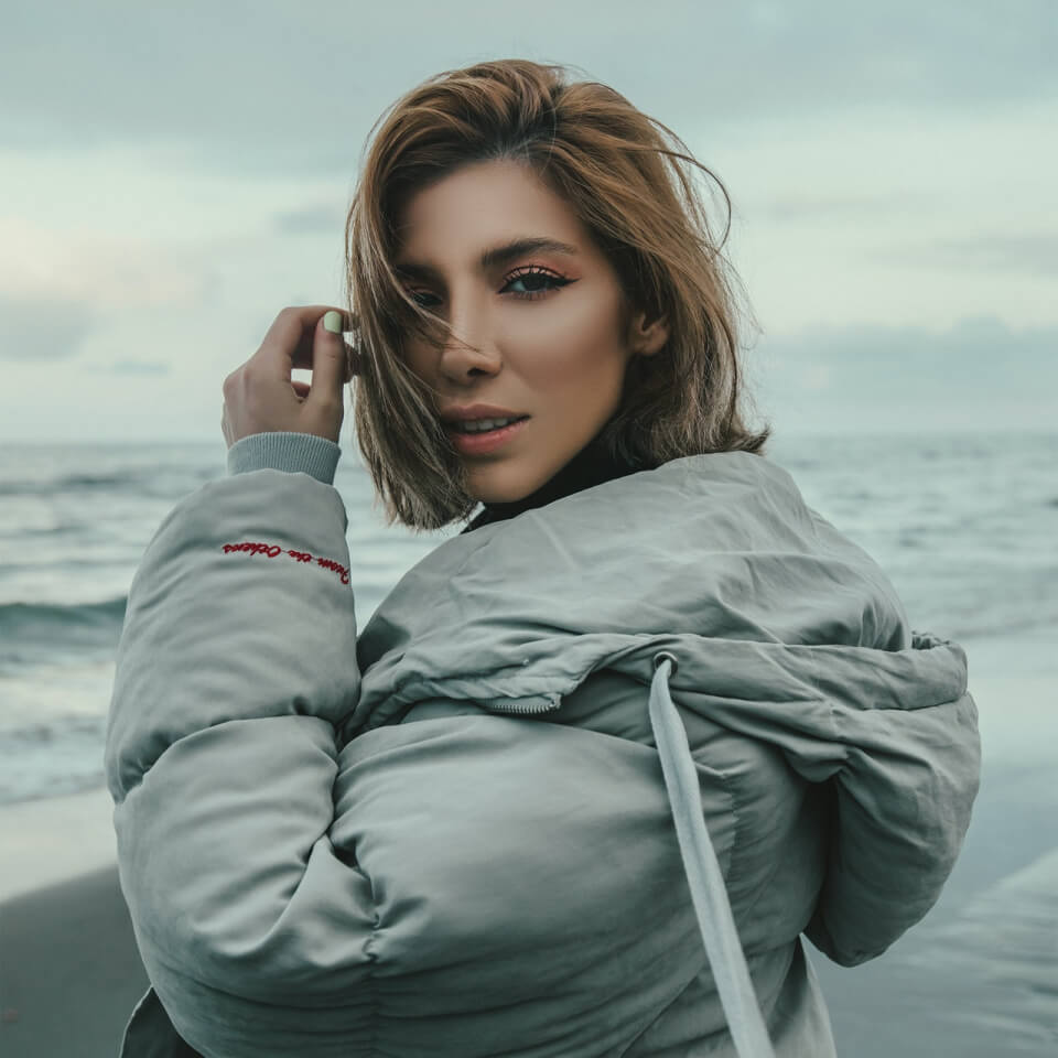 fashion influencer about page header img